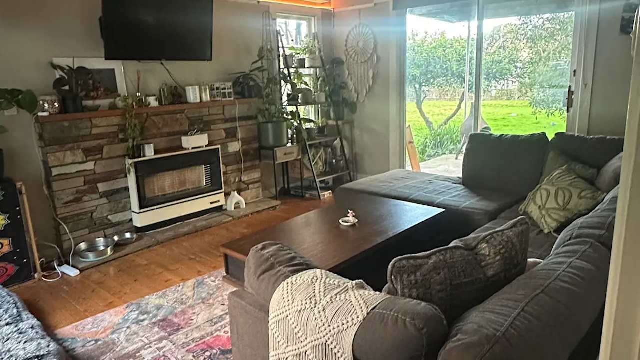 Unfurnished room in a share house