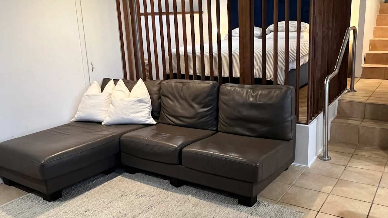 Furnished room with own bathroom