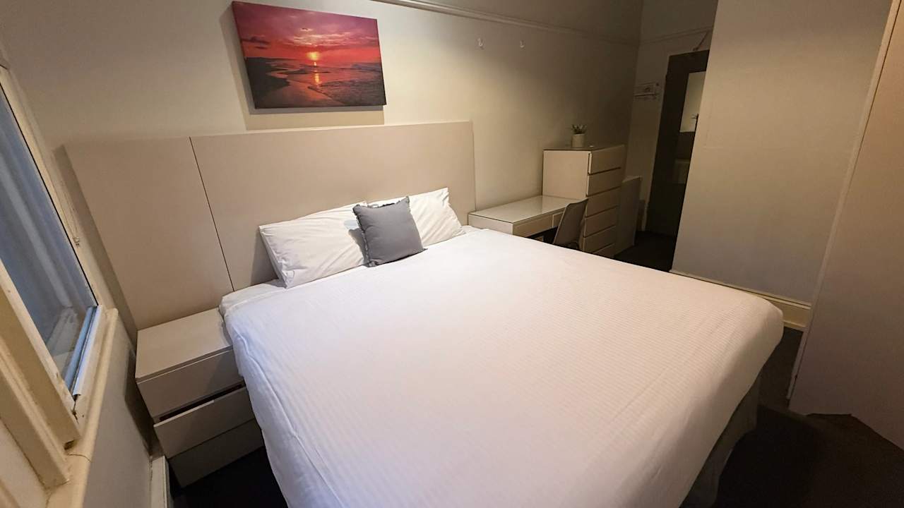 Furnished room studio flat for rent