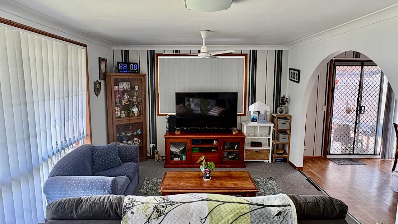 Unfurnished room in a share house