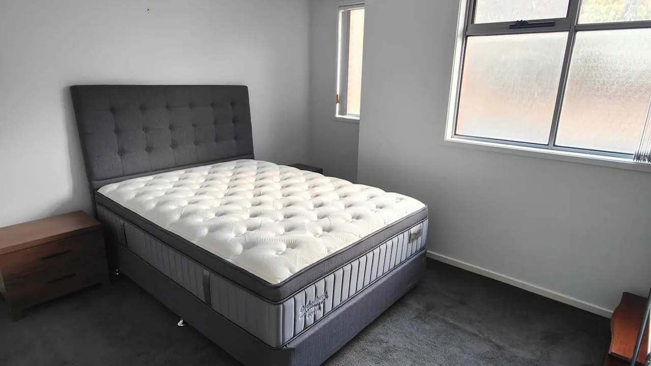 Furnished room with own bathroom