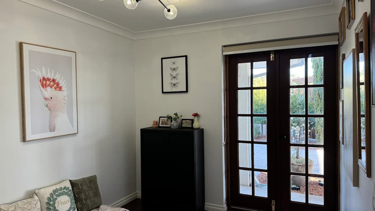 Furnished room in a share house