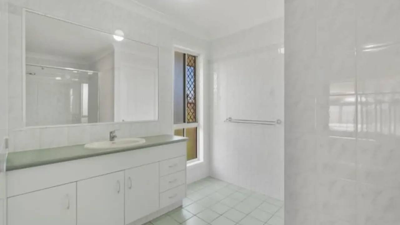 Unfurnished room with ensuite in a share house