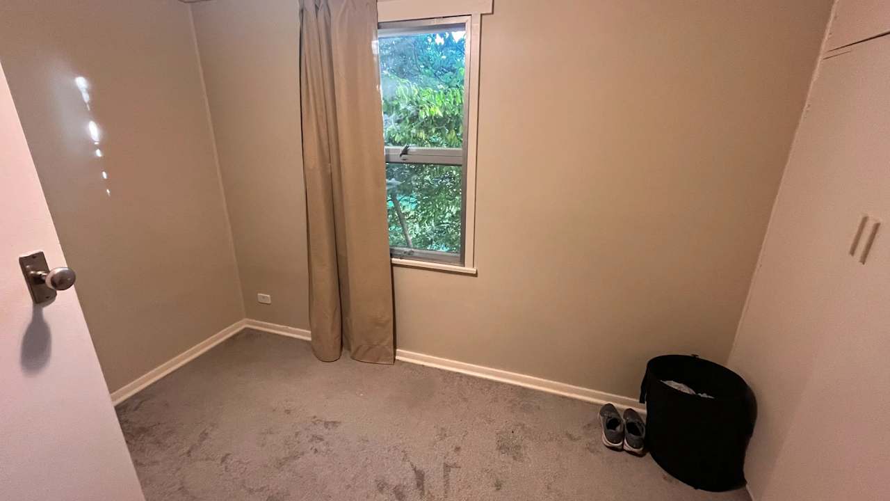 Unfurnished room in a share house