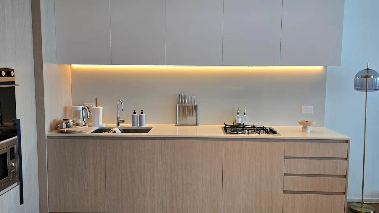 Unfurnished room in a flatshare