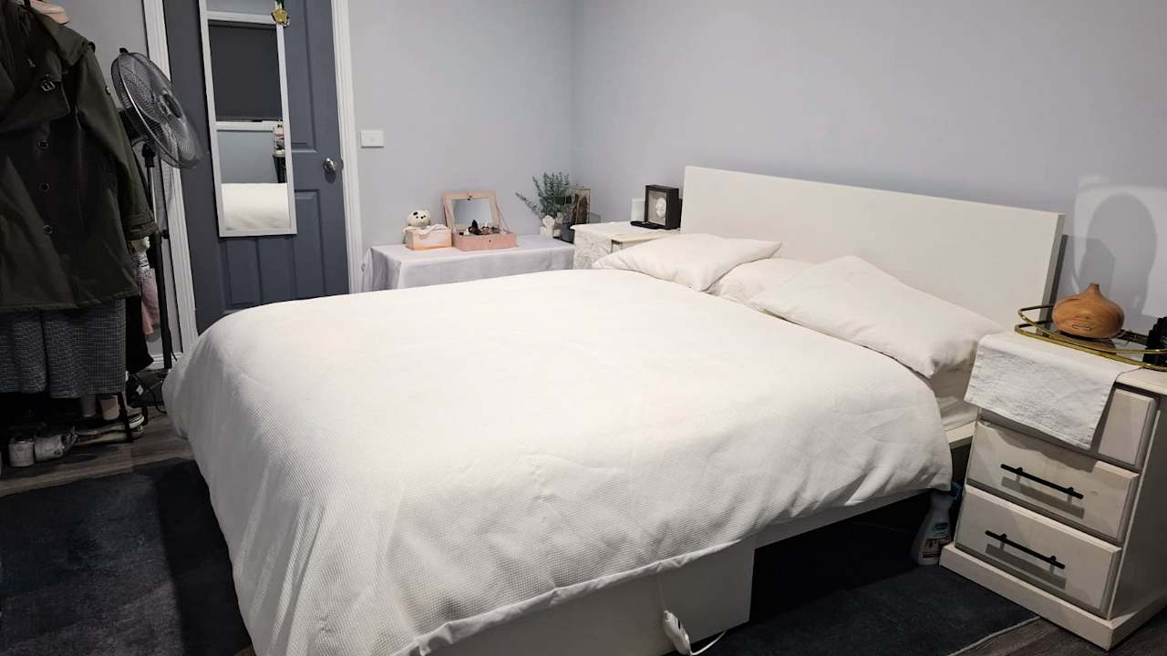 Furnished room granny flat for rent