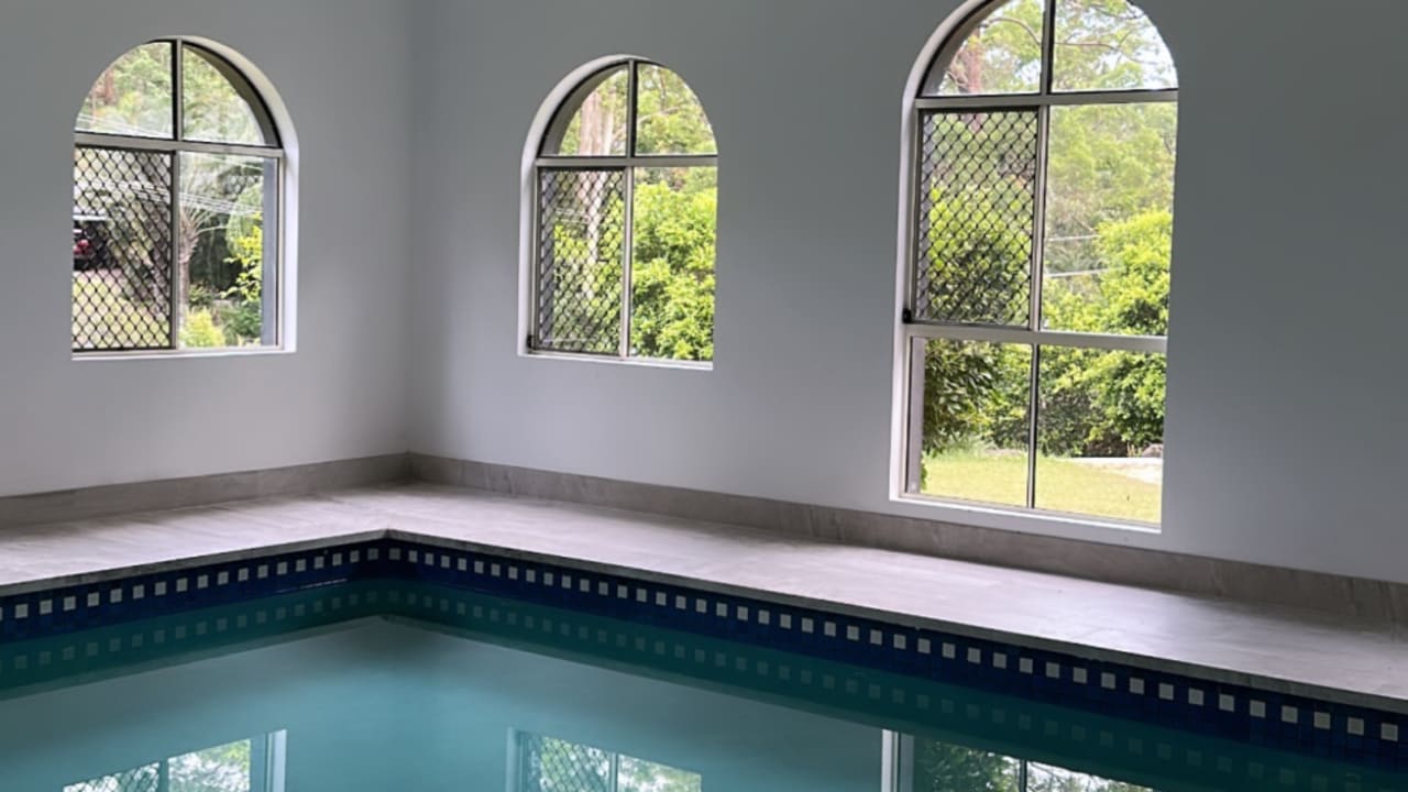 Unfurnished room with own bathroom