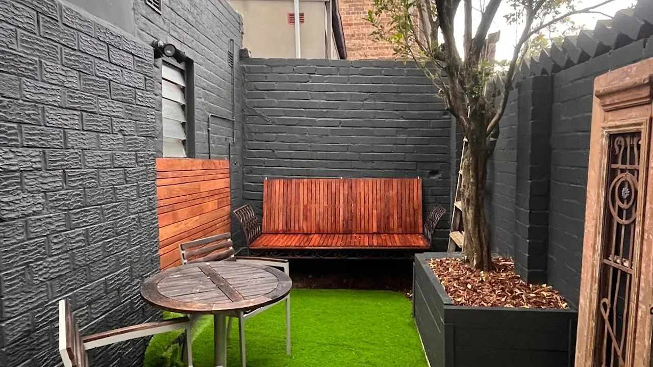 Furnished room with own bathroom