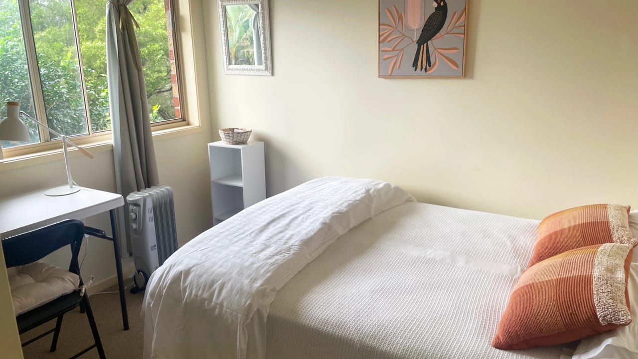 Furnished room with own bathroom