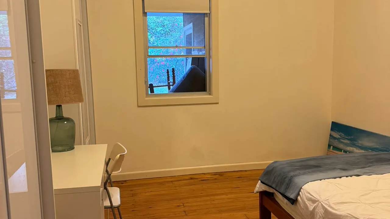 Furnished room in a share house