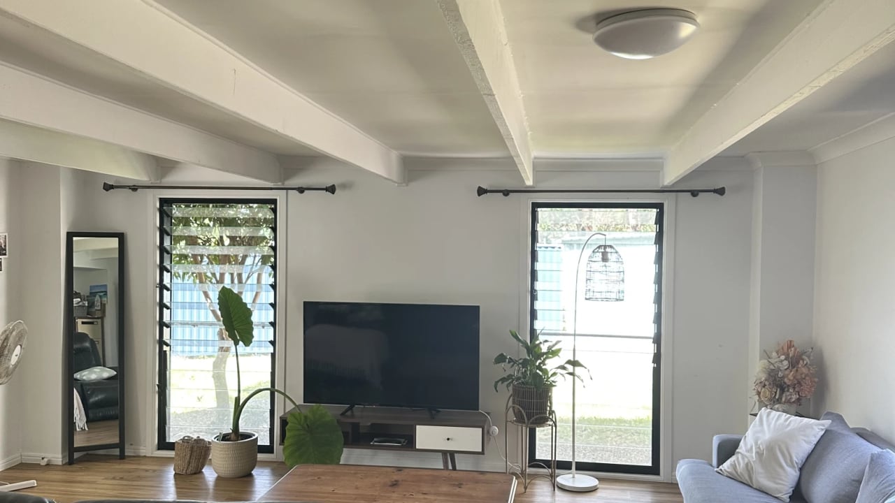 Unfurnished room in a share house