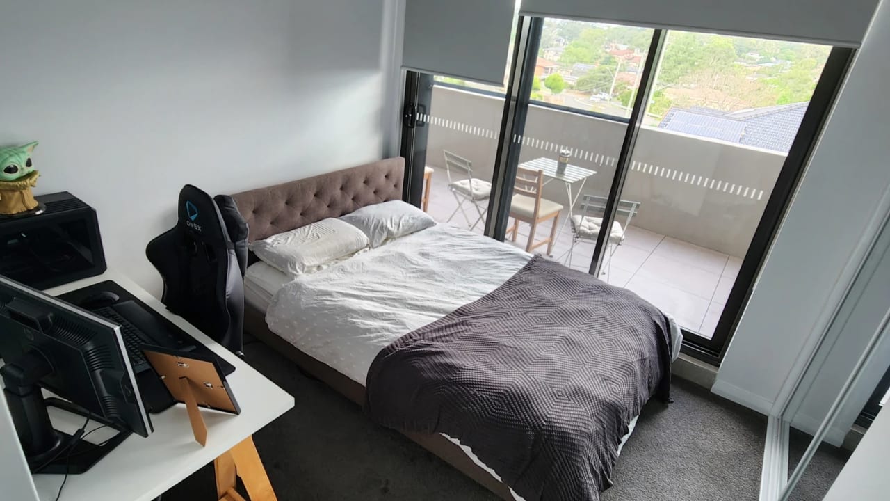 Furnished room with own bathroom