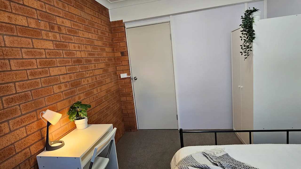 Furnished room in a share house
