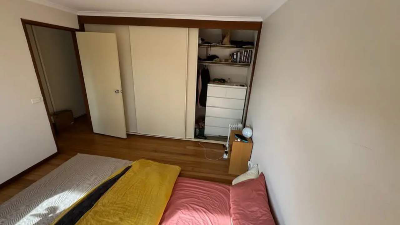 Unfurnished room in a share house