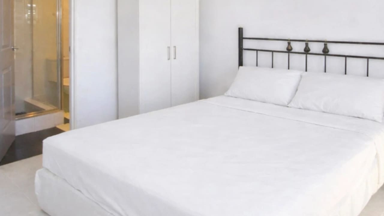 Furnished room with ensuite in a share house