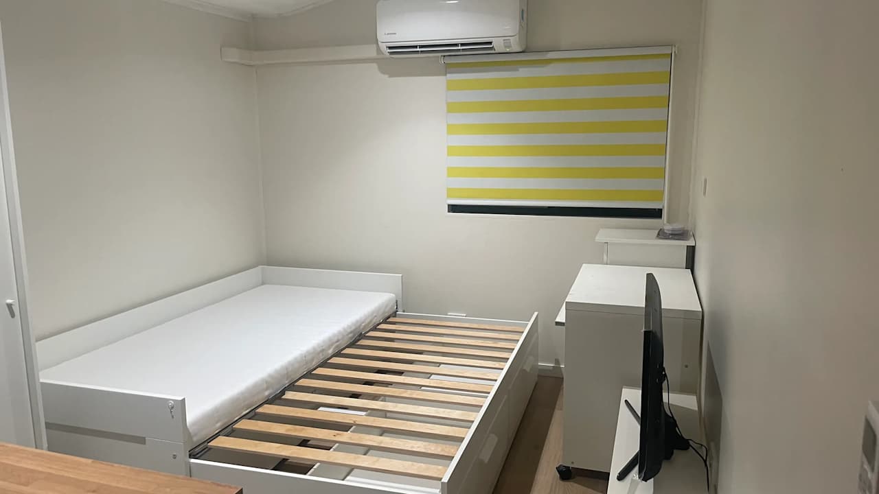 Furnished room with ensuite in a share house