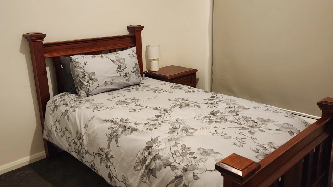 Furnished room with own bathroom