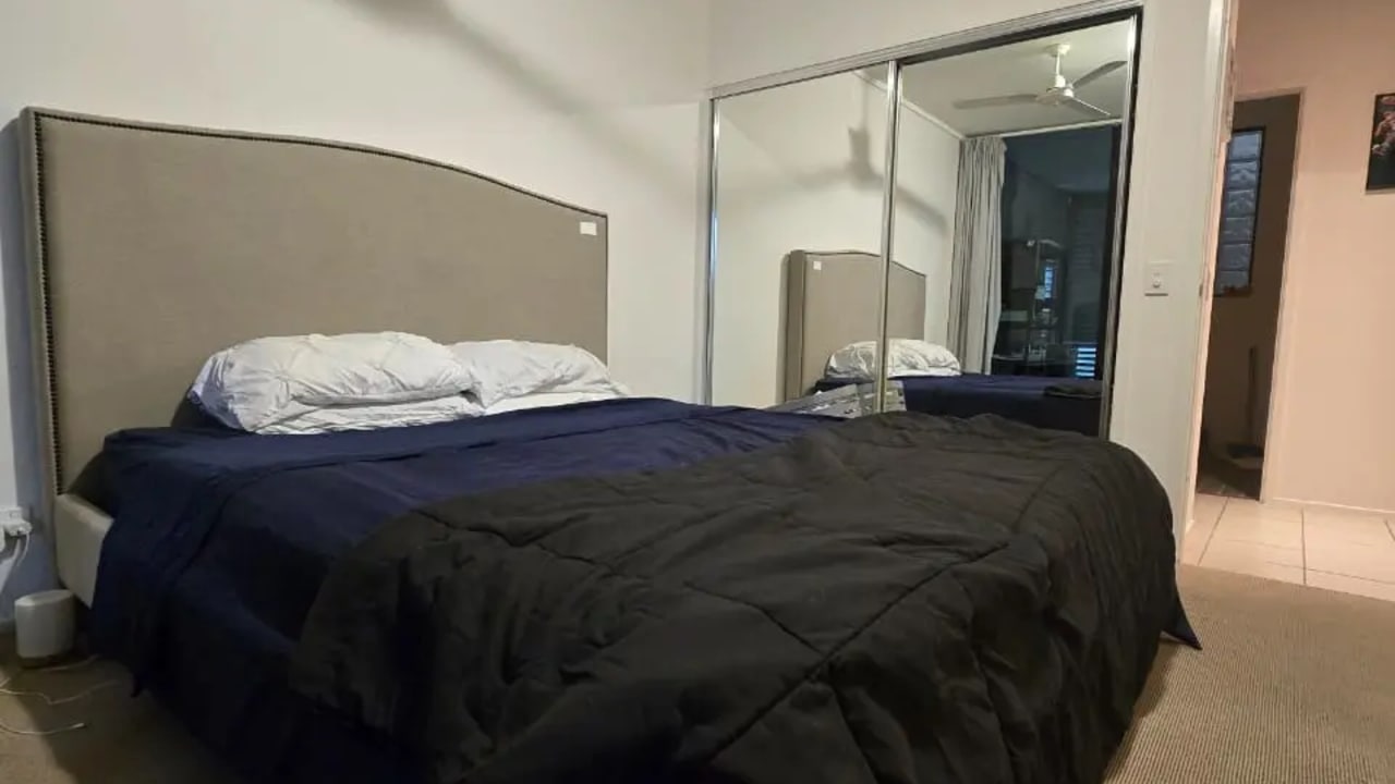Furnished room with own bathroom