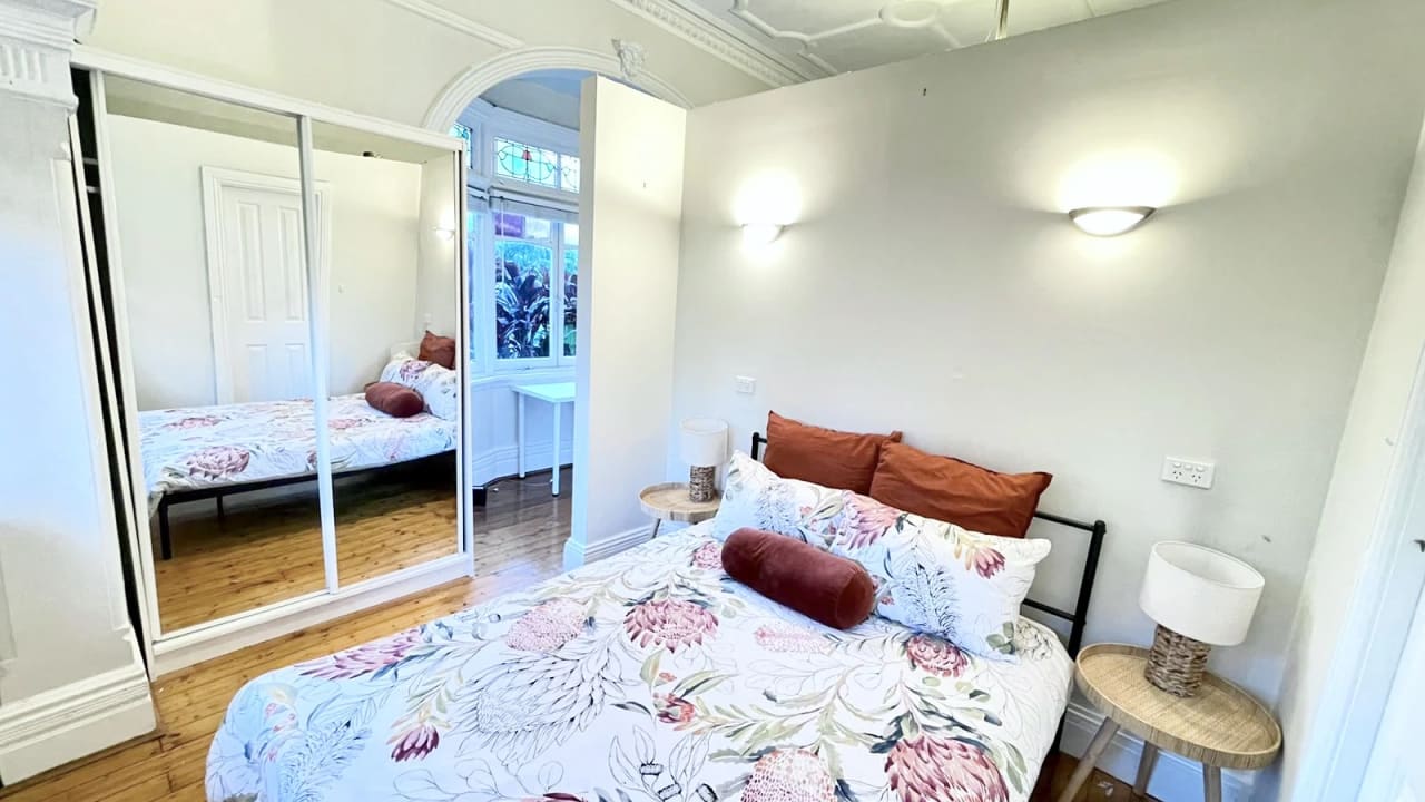 Room studio flat for rent