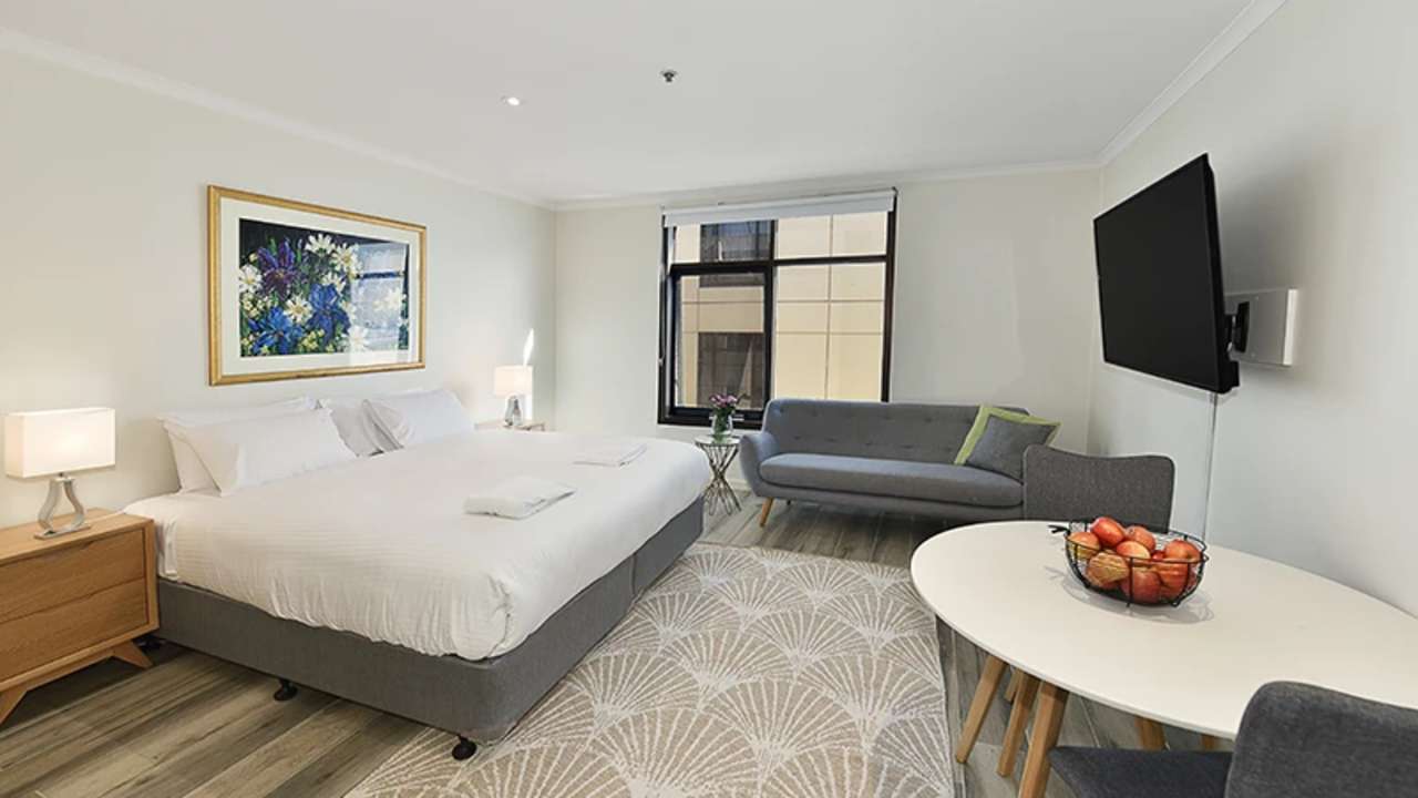 Furnished room studio flat for rent
