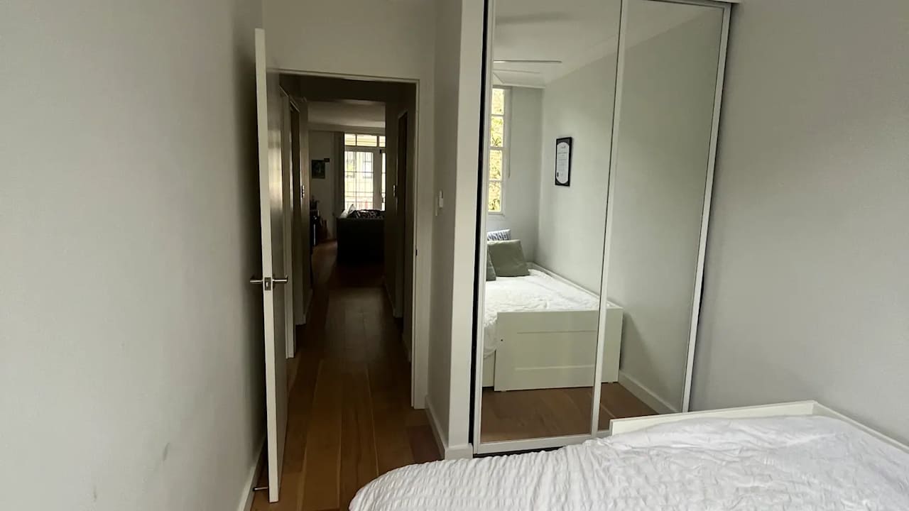 Unfurnished room in a flatshare