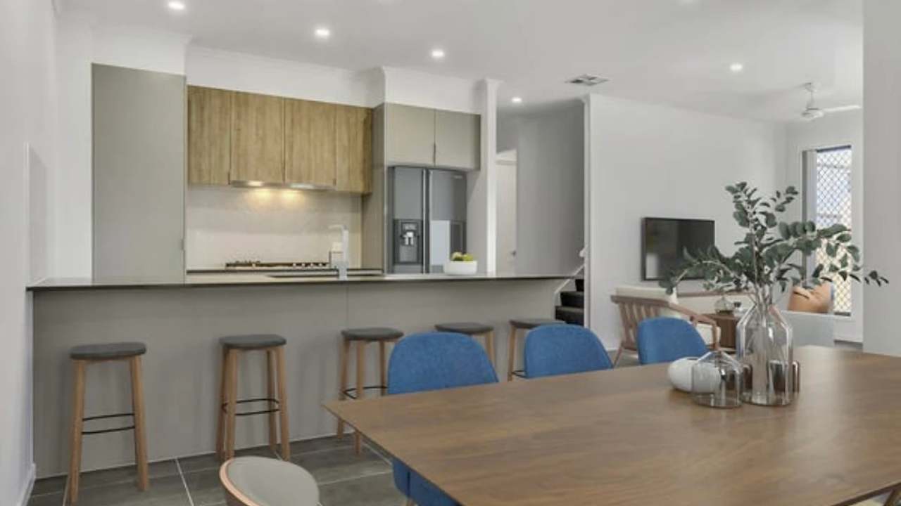 Room with ensuite in a share house