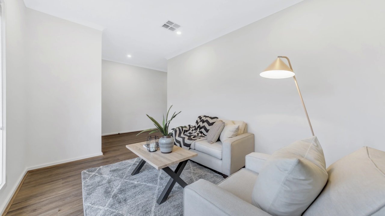 Furnished room with ensuite in a share house