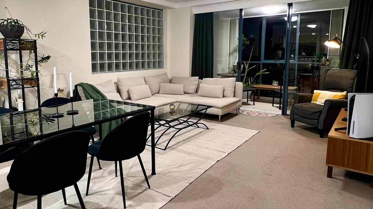 Furnished room with own bathroom