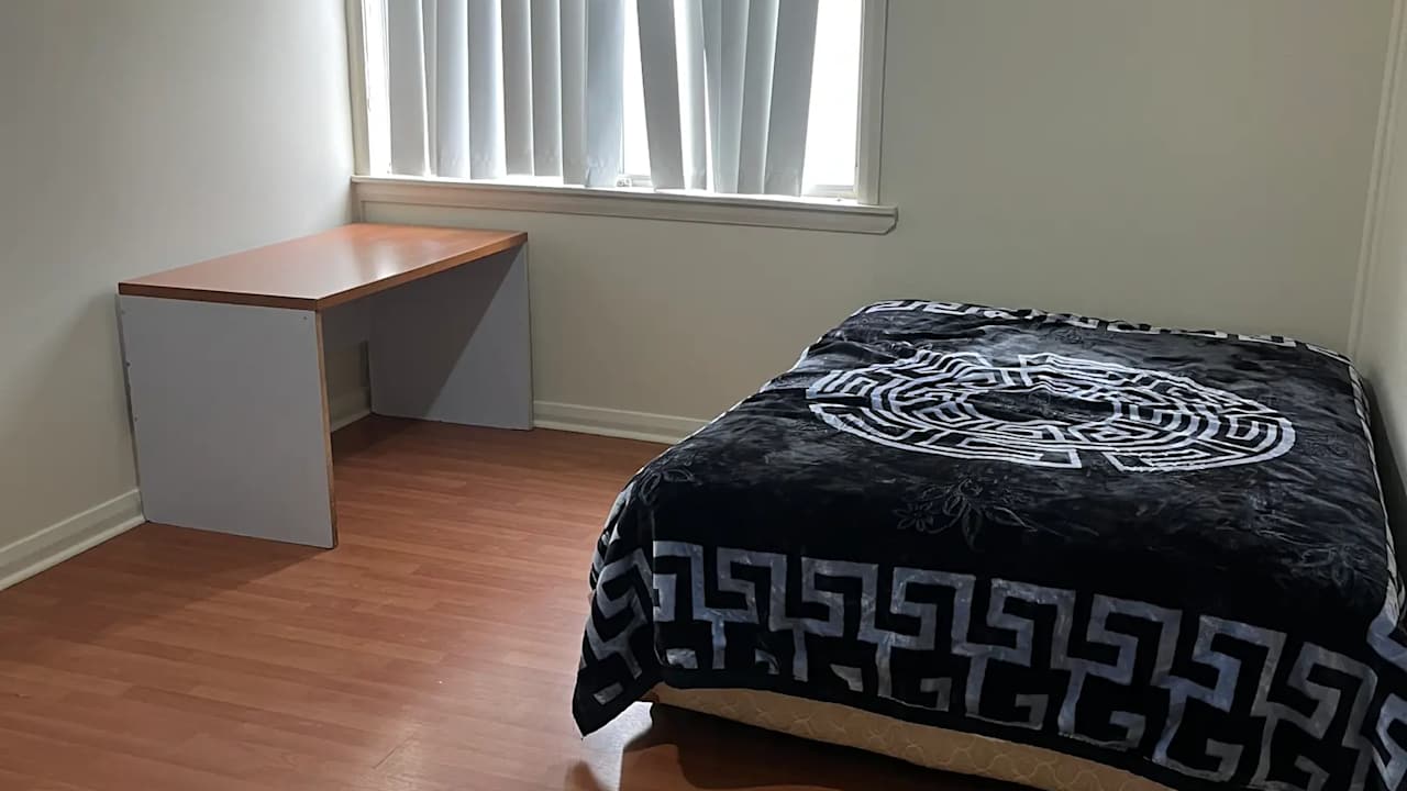 Furnished room in a share house