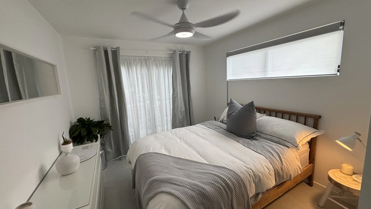 Furnished room with ensuite in a share house