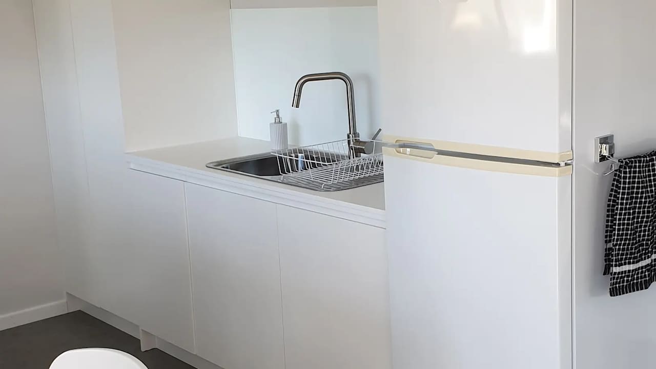 Furnished room granny flat for rent