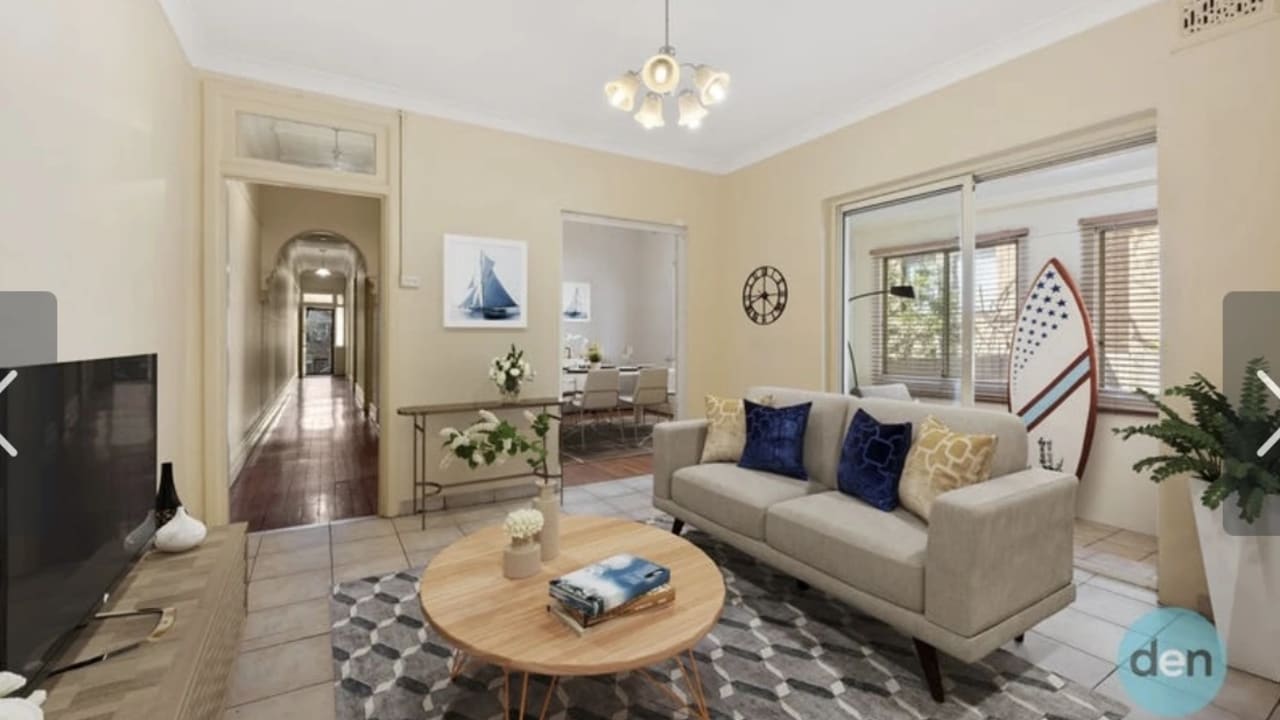 Furnished room in a share house