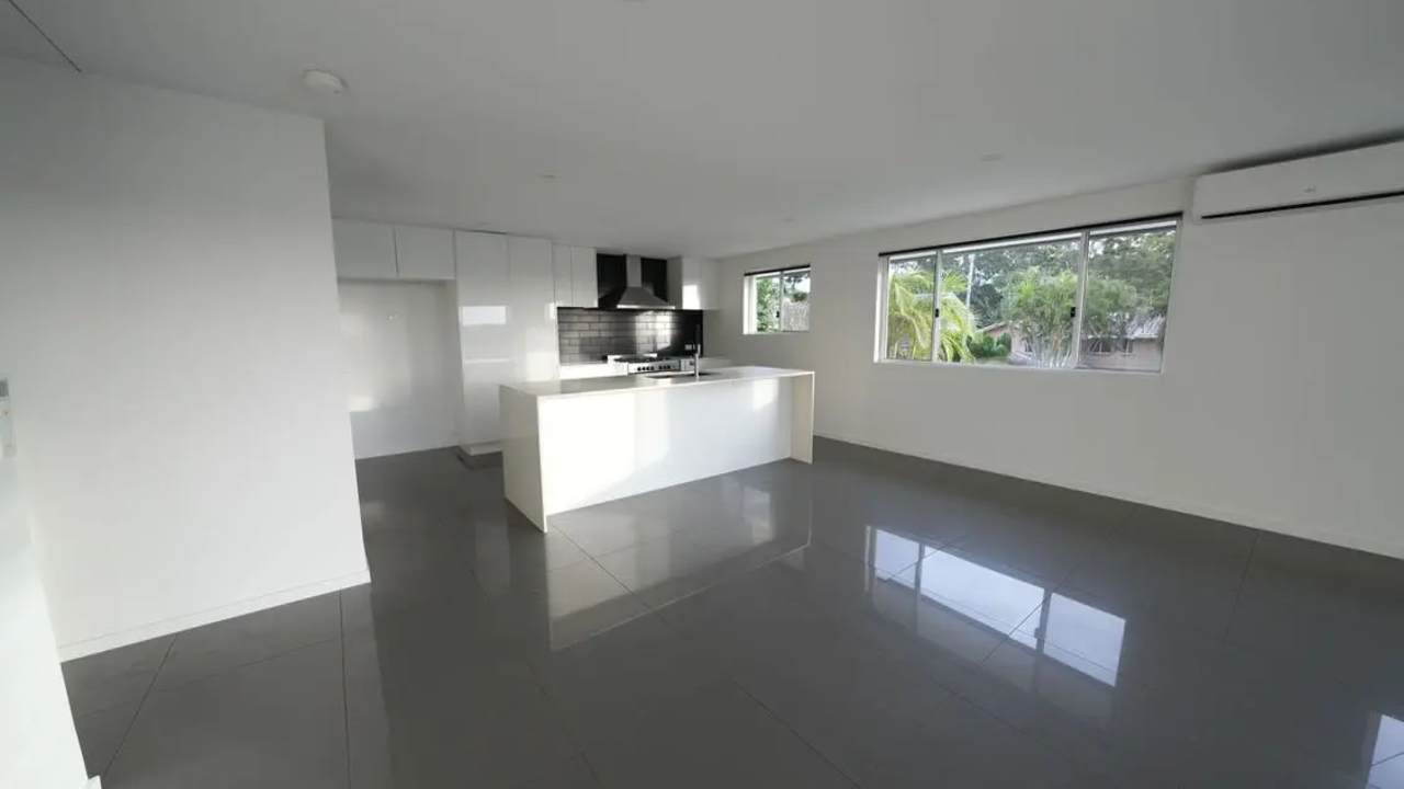 Room with ensuite in a share house
