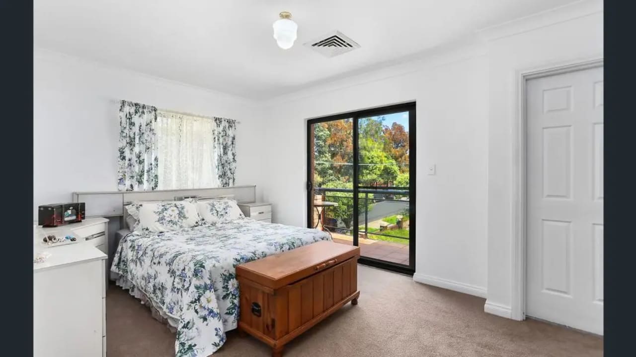Furnished room with ensuite in a share house