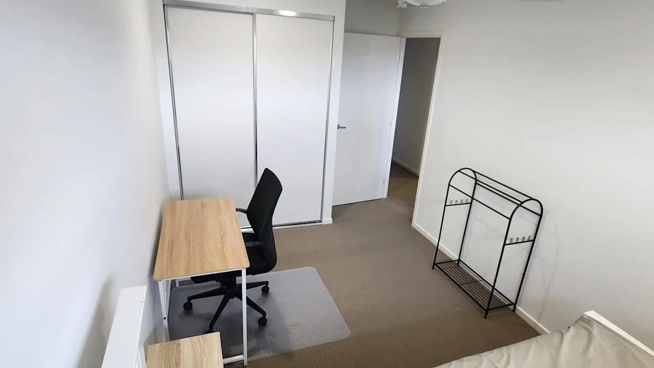 Furnished room with own bathroom