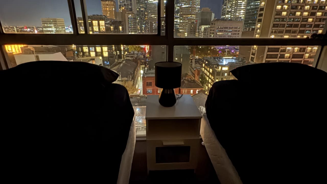 Furnished room in a flatshare