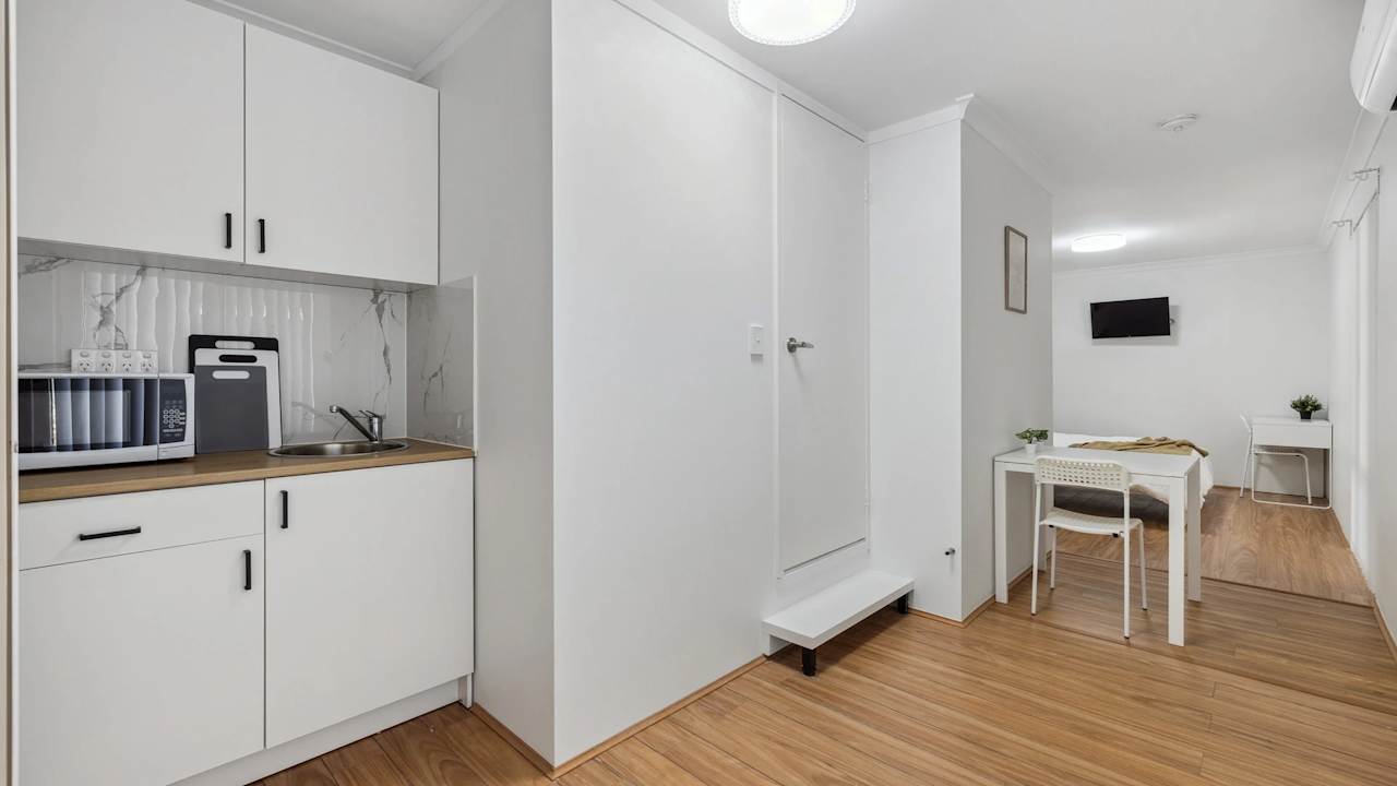 Furnished room with ensuite in a share house