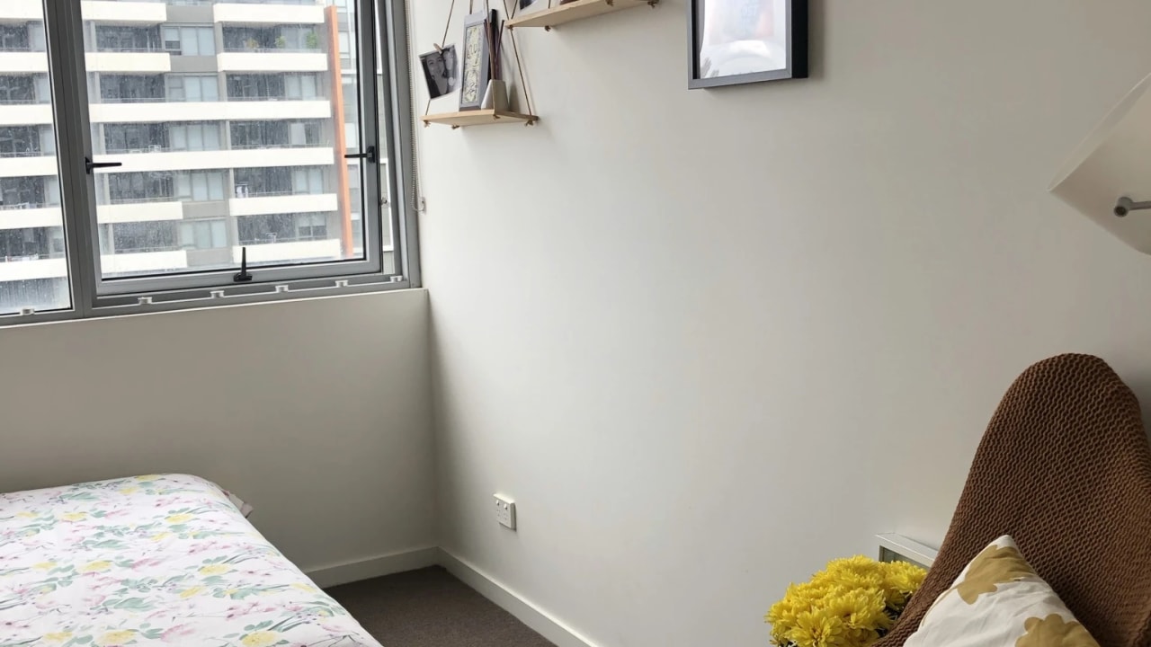 Furnished room with own bathroom