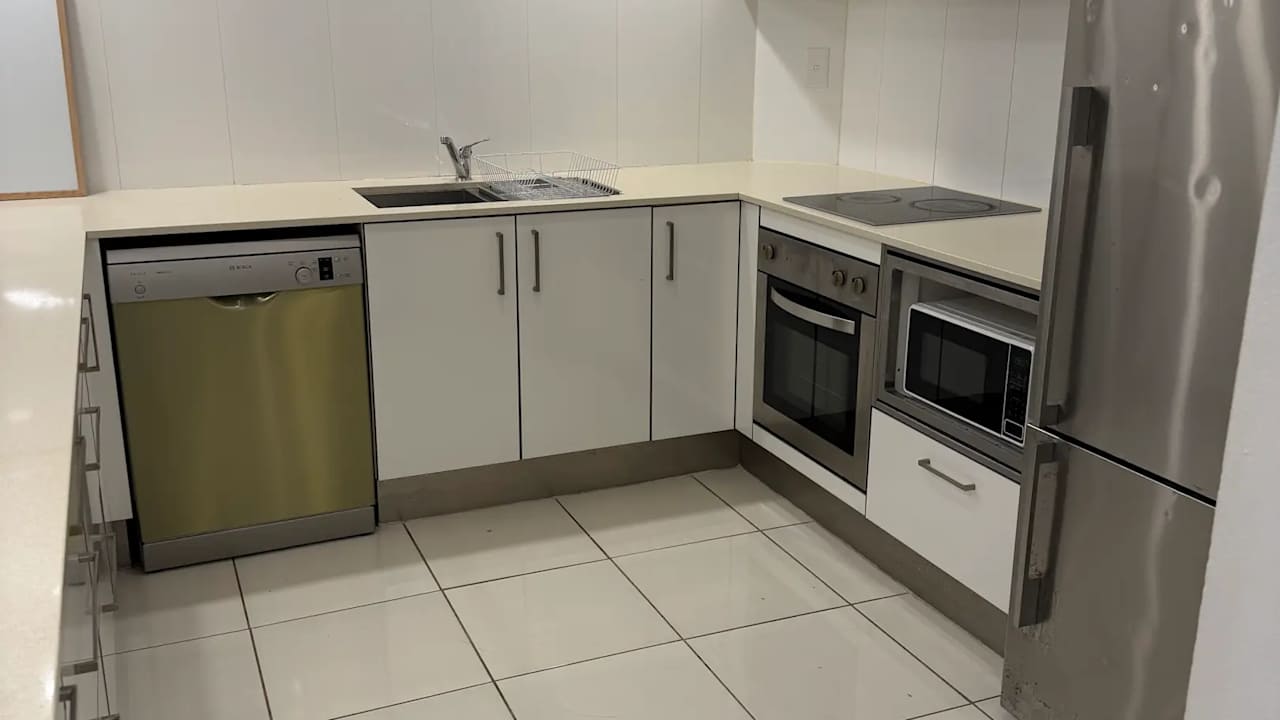 Whole property with 3 rooms for rent