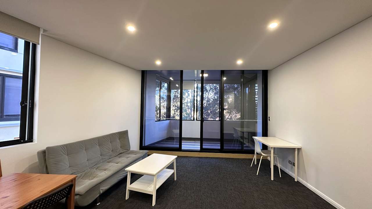 Whole property with 2 rooms for rent