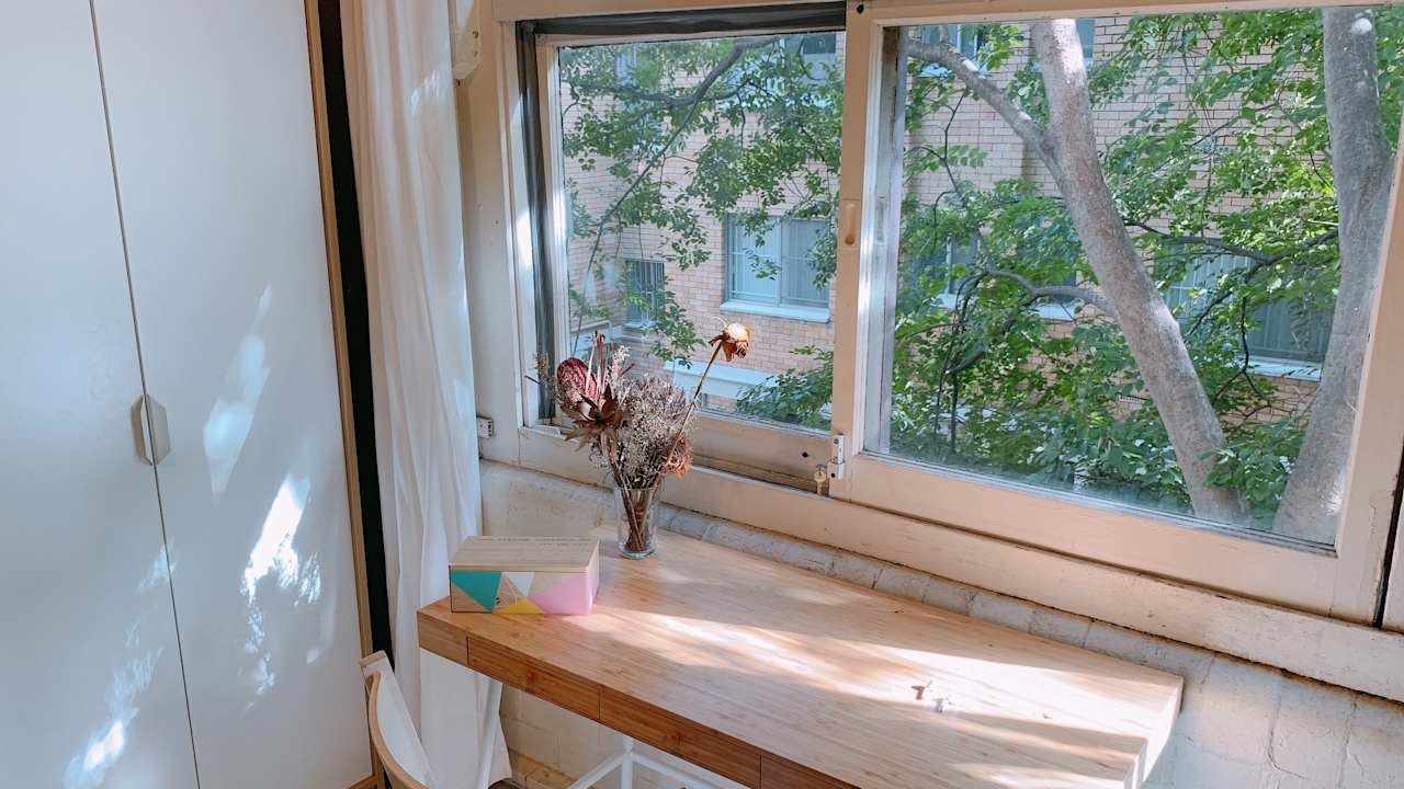 Furnished room in a share house