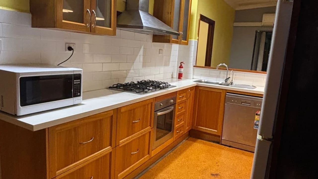 Furnished room in a share house