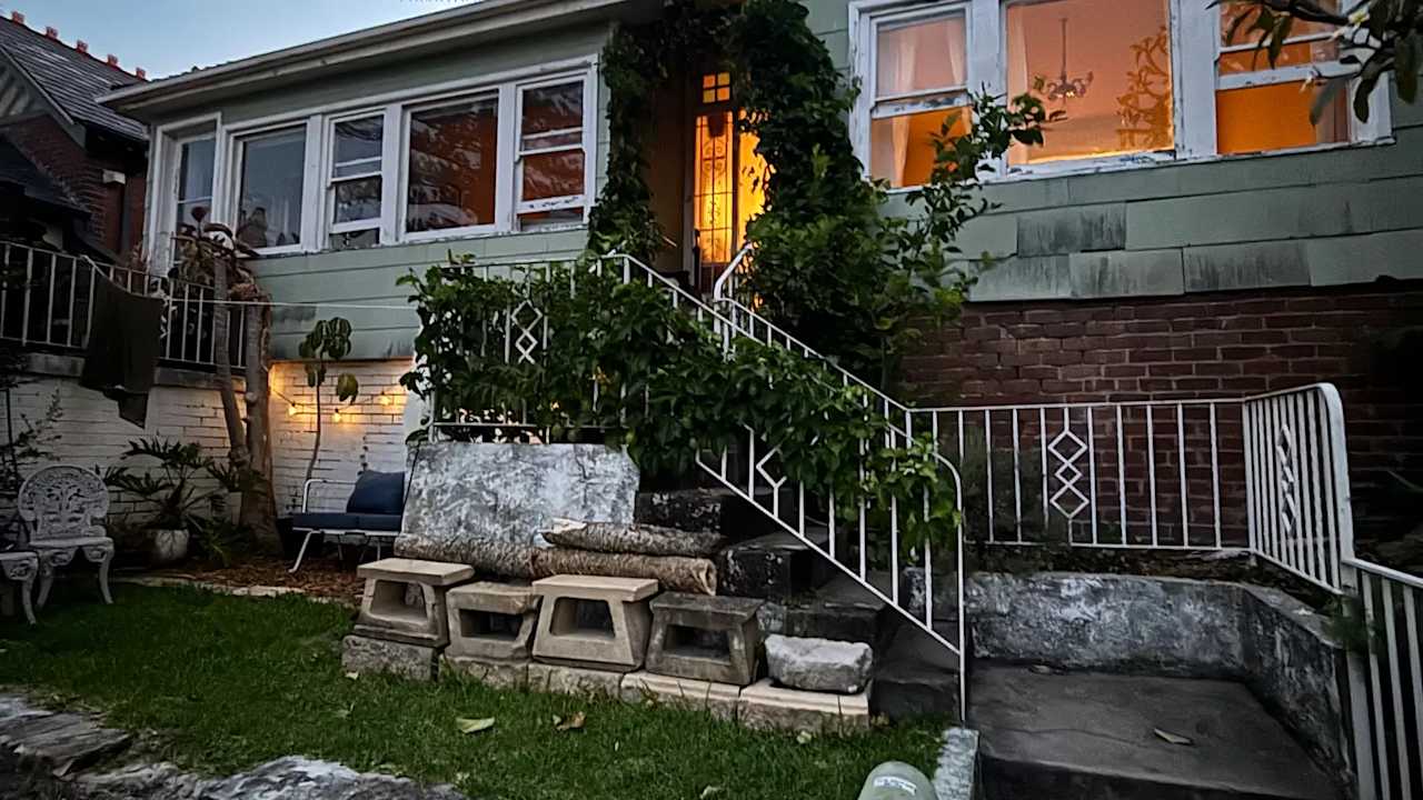 Furnished room with ensuite in a share house