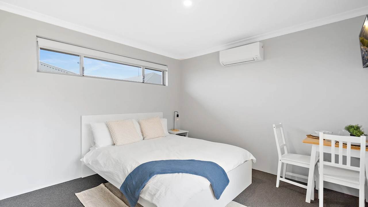 Furnished room with ensuite in a share house