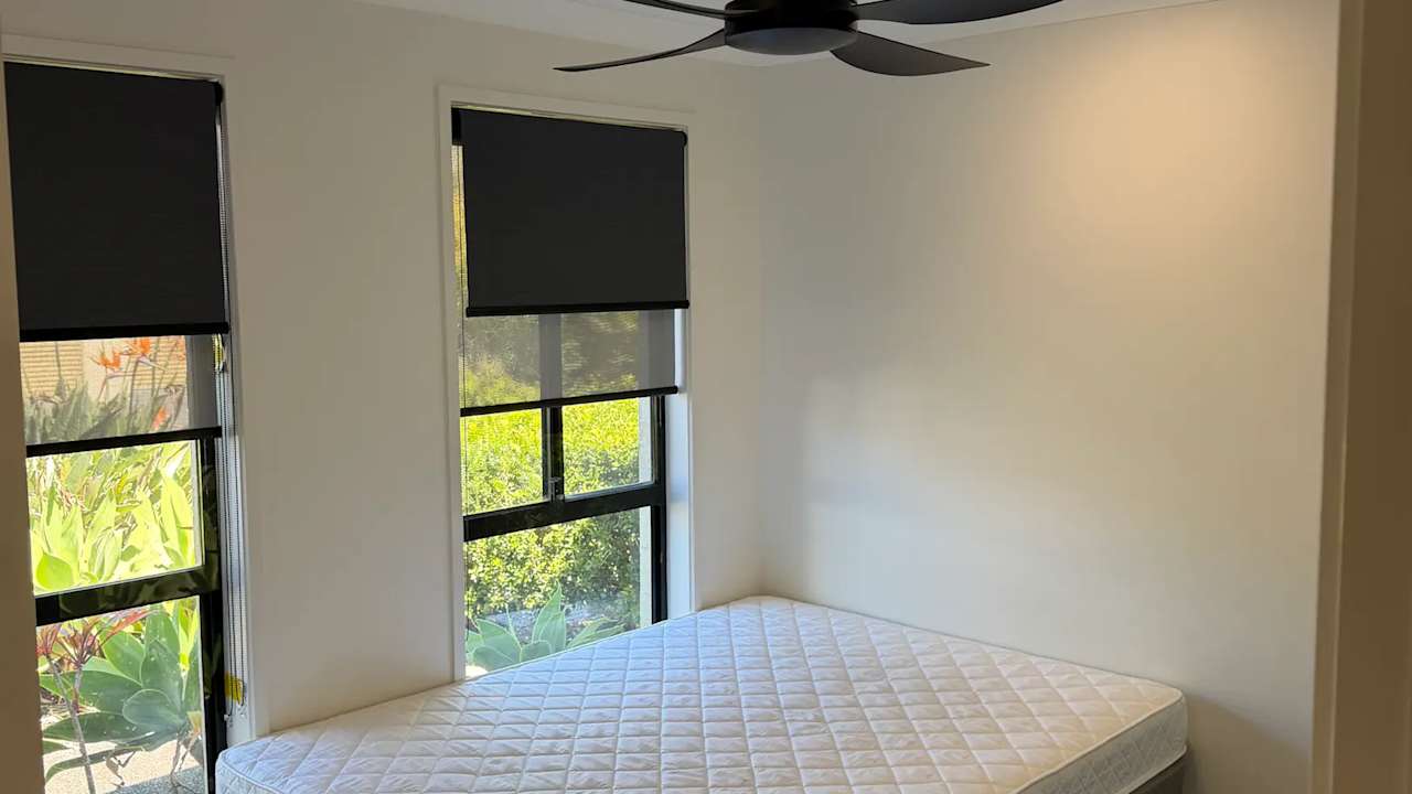 Unfurnished room in a share house