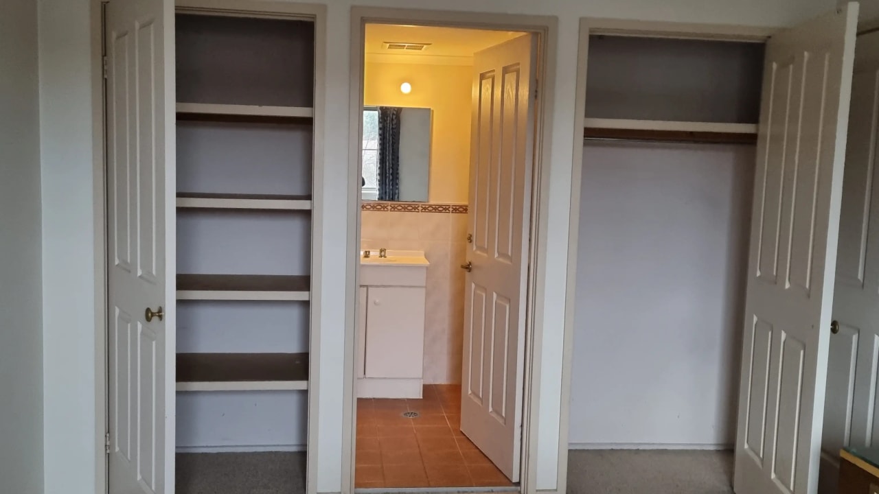 Room with ensuite in a flatshare