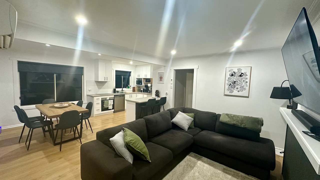 Unfurnished room in a share house