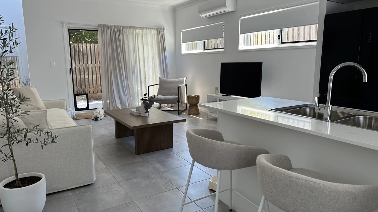 Unfurnished room in a share house