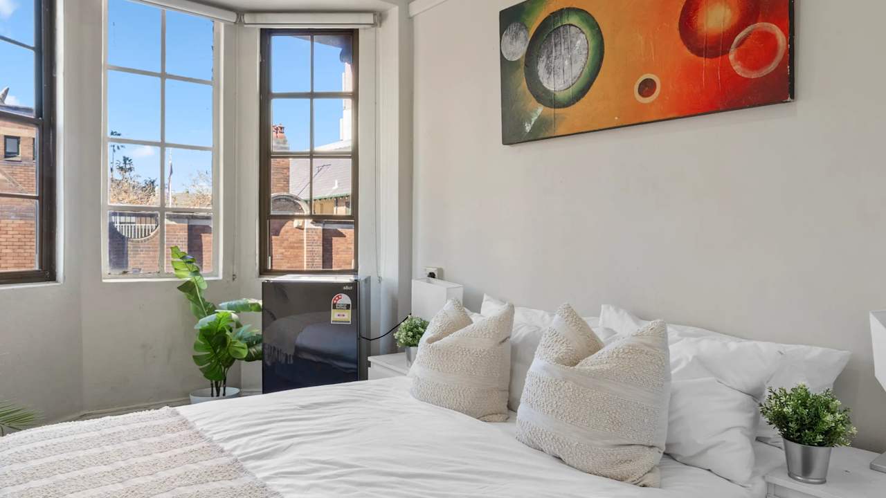 Furnished room in a share house