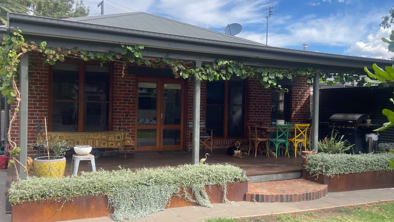 Furnished room with own bathroom